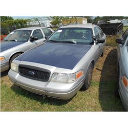 2004 FORD CROWN VICTORIA, S/N 2FAHP71W54X173777, V8 GAS, A/T, ODOMETER READING 208,449 MILES