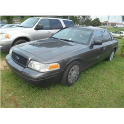 2006 FORD CROWN VICTORIA, S/N 2FAHP71W26X143557, V8 GAS, A/T, ODOMETER READING 181,709 MILES