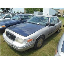 2004 FORD CROWN VICTORIA, S/N 2FAHP71W64X160665, V8 GAS, A/T, ODOMETER READING 165,639 MILES