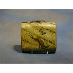 A Huntley & Palmer biscuit tin decorated lizards £15-20...