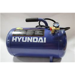 HYUNDAI 5 GALLON PORTABLE AIR TANK 19L & MAX100PSI