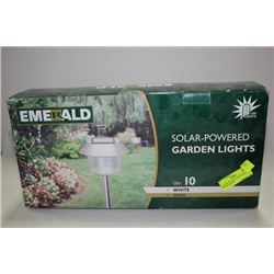 NEW EMERALD SOLAR-POWERED GARDEN LIGHTS