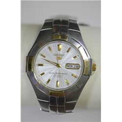NEW SEIKO WATER RESISTANT AUTO MEN'S WATCH