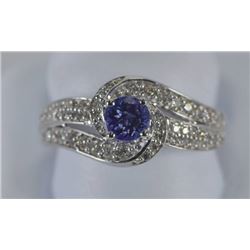 10 KT WHITE GOLD TANZANITE & DIAMOND RING