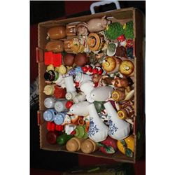 FLAT OF ESTATE  COLLECTABLE SALT & PEPPER SHAKERS