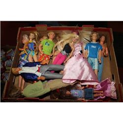 FLAT OF ESTATE BARBIES