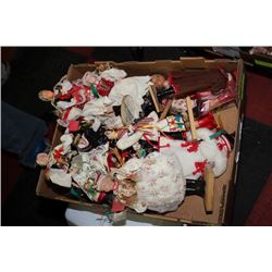 FLAT OF ESTATE UNUSUAL DOLLS