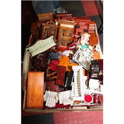FLAT OF ESTATE WOOD DOLL FURNITURE