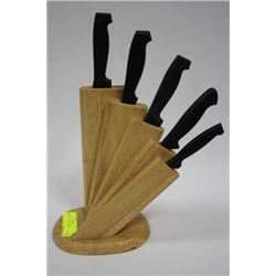 KNIFE BLOCK WITH 5 KNIVES
