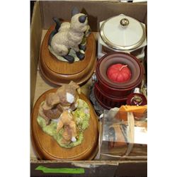 FLAT OF MUSICAL CAROUSELS