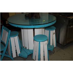 LARGE SPOOL OUTDOOR TABLE WITH 4 STOOL