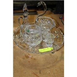 PINWHEEL CRYSTAL CAKE STAND WITH 5 PCES OF PIN-