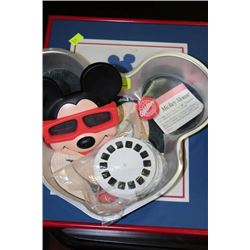 ESTATE MICKEY MOUSE NEEDLEPOINT W VIEWMASTER