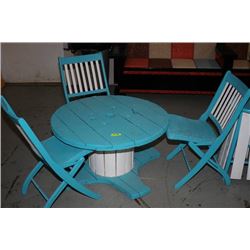 MEDIUM WOOD SPOOL TABLE WITH 3 CHAIRS