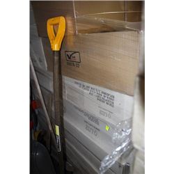 PALLET OF STORE CLOSURE LIGHTING