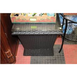 RATTAN STYLE GLASSTOP PATIO END TABLE