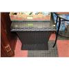 Image 1 : RATTAN STYLE GLASSTOP PATIO END TABLE