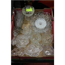 ESTATE LOT OF 13 PCES OF CRYSTAL AND CUT GLASS