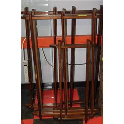 5 WOODEN PLATE RACKS