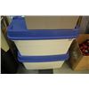 Image 1 : PAIR OF LARGE LIDDED STORAGE BINS