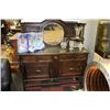 Image 1 : ANTIQUE BARLEY TWIST OAK SIDEBOARD W MIRROR