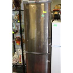 GE STAINLESS STEEL 18CU. LOFT FRIDGE