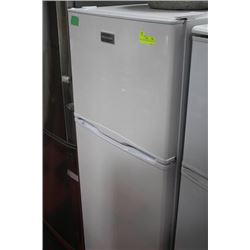 FRIGIDAIRE APT.SIZE 12CU. FRIDGE