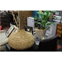 SHOWHOME 2 WICKER PLANTERS W ARTIFICIAL PLANTS