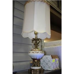VINTAGE CRYSTAL ORNAMENTAL MARBLE CASED LAMP