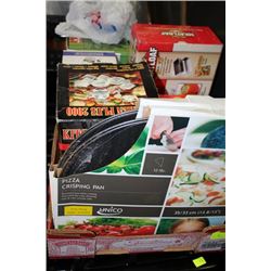 ESTATE BOX OF COOKING INVENTIONS