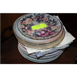 ESTATE LOT OF 14 PCES OF LINA  LUI COLLECTOR