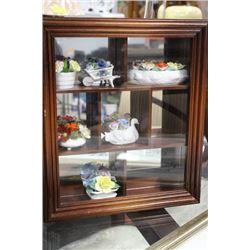 WOOD WALL SHELF WITH ENGLISH FLORAL ORNAMENTS