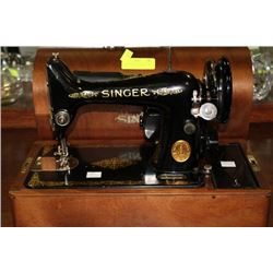 RETRO SINGER SEWING MACHINE WITH ALL ATTACHMENTS