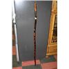Image 1 : AUTHENTIC CANADIAN TRAIL TAMARAC WALKING STICK