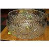 Image 1 : VERY LARGE PINWHEEL CRYSTAL BOWL