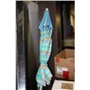 Image 1 : MULTI- COLOR PATIO TABLE UMBRELLA