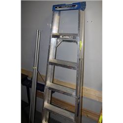 6FT. ALUMINUM LADDER