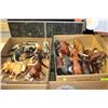 Image 1 : 2 LG TRAYS OF COLLECTIBLE BREYER HORSE FIGURINES