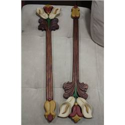 PAIR OF WOOD FLORAL WALL HANGINGS