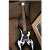 Image 1 : B.C. RICH ELECTRIC GUITAR