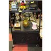 Image 1 : BLACK AV CART W/ DOORS