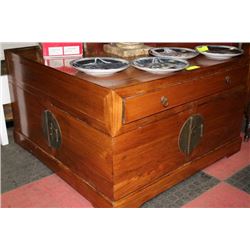 ELMWOOD COFFEE TABLE W/ 1 DRAWER