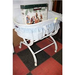 BASSINET