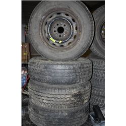 BF GOODRICH P225/70 R16 TIRES, RIMS & HUBCAPS X4