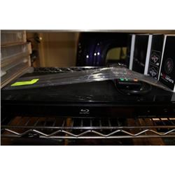 SONY BLU-RAY PLAYER WITH REMOTE