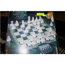 3 IN 1 CHESS/CHECKER & BACKGAMMON SET