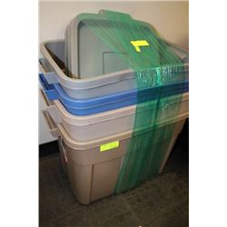 RUBBERMAID TOTES W/ LIDS X4