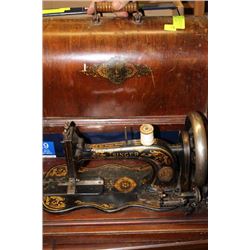 EARLY SINGER HAND CRANK SEWING MACHINE IN CASE