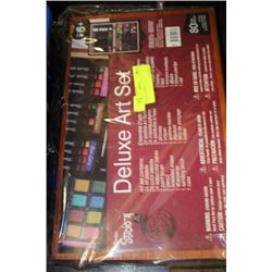 DELUXE ART SET