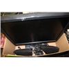 Image 1 : BOX W/ 19" SAMSUNG MONITOR & COMPUTER SPEAKERS
